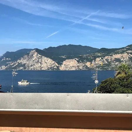 Διαμέρισμα Stella *